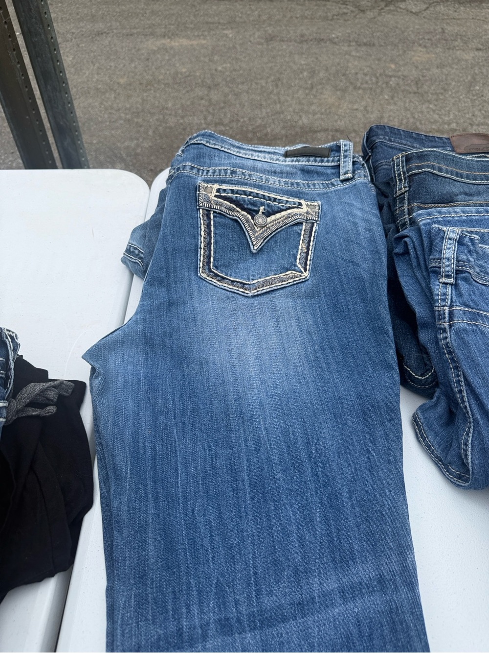 Vigoss Blue Boot Cut Jeans with Embroidered Pocket